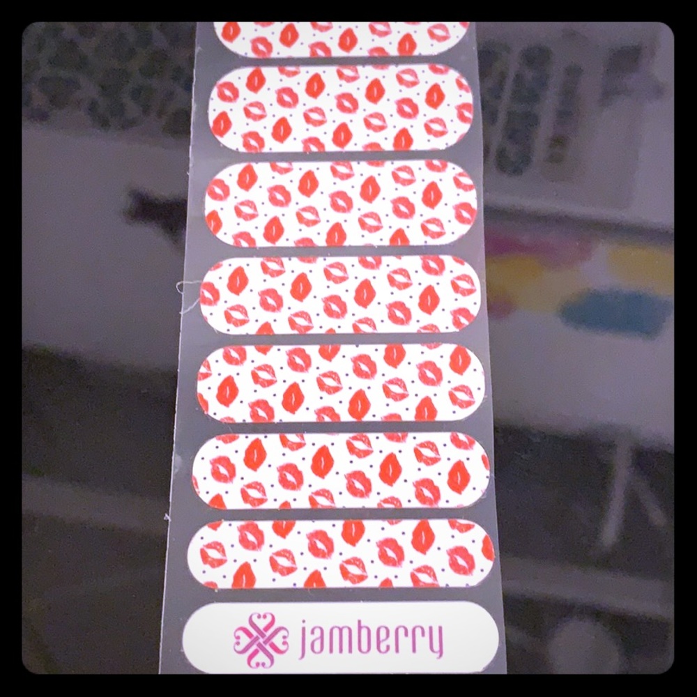 🌺 3/$6 HALF Sheet Jamberry Nail Wraps- Adult